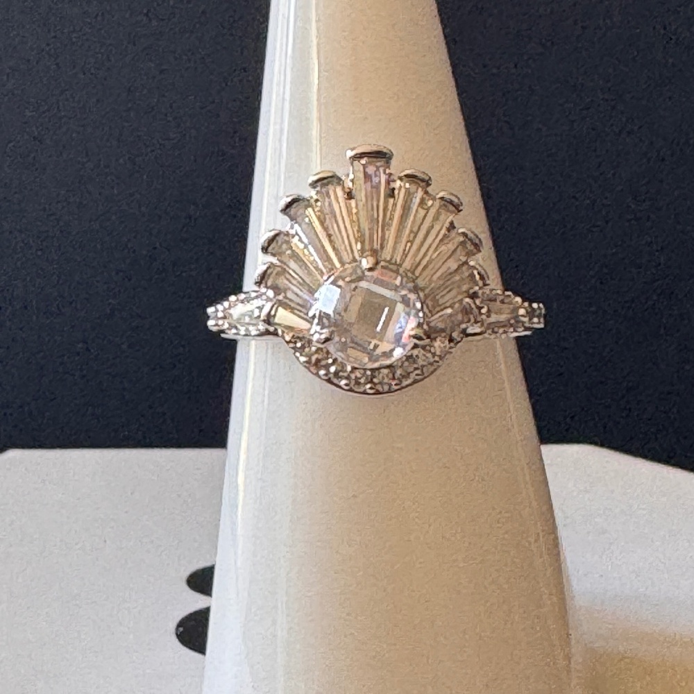 Bomb Party – LUMINA - RG19543 Brilliant Baguette Belle